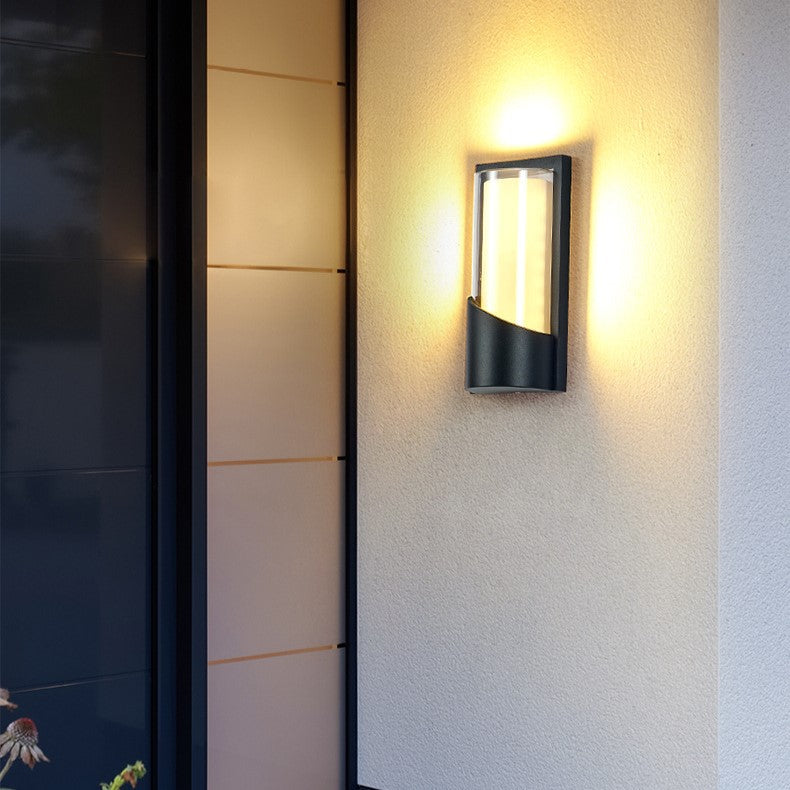 Zeitgenössische industrielle Aluminium-Acryl-LED wasserdichte Außenwandlampe für den Garten