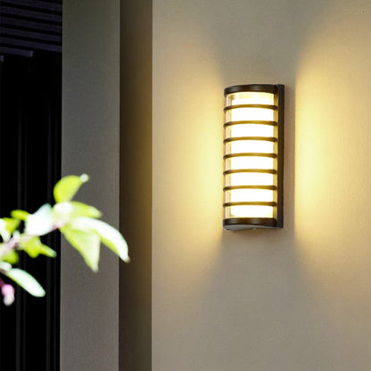 Zeitgenössische industrielle Aluminium-Acryl-LED wasserdichte Außenwandlampe für den Garten