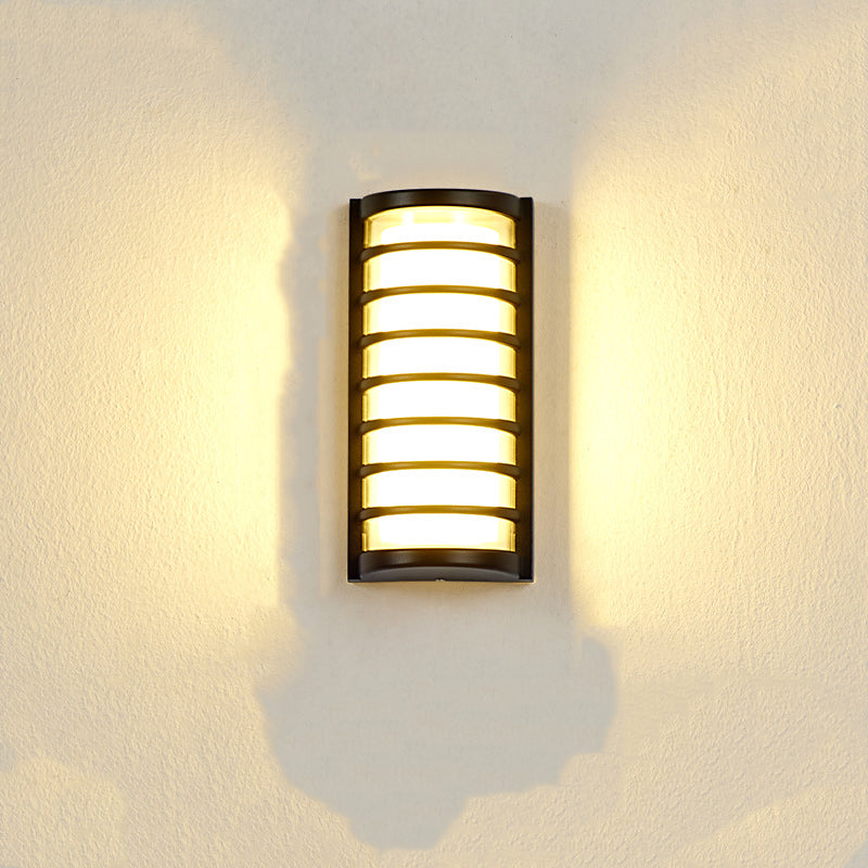 Zeitgenössische industrielle Aluminium-Acryl-LED wasserdichte Außenwandlampe für den Garten