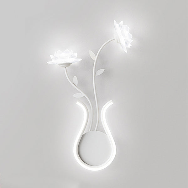 Moderne Art Deco Eisen Rose Blumen Glas Shade LED Wandleuchte Lampe Für Schlafzimmer