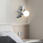 Zeitgenössische kreative Bärenkugel Harzglas 1-licht Wandleuchte Lampe für Schlafzimmer