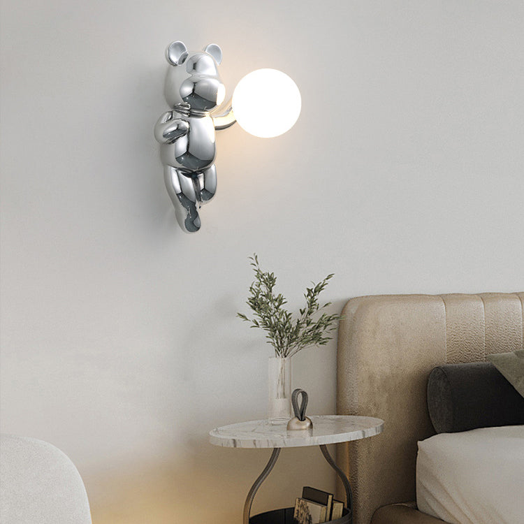 Zeitgenössische kreative Bärenkugel Harzglas 1-licht Wandleuchte Lampe für Schlafzimmer