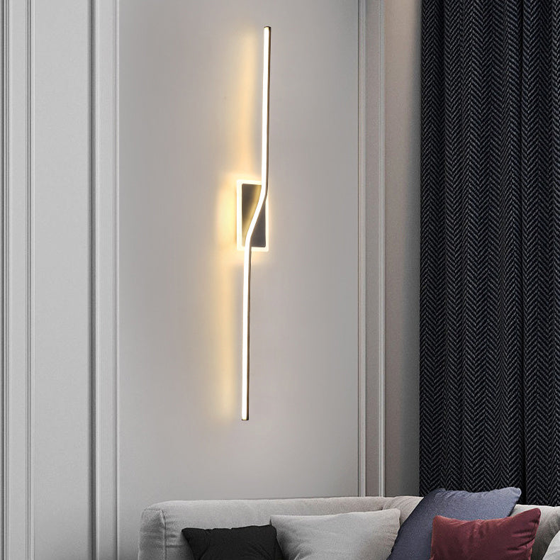 Zeitgenössische nordische lange Streifen Eisen Silikon LED Wandlampe für das Wohnzimmer