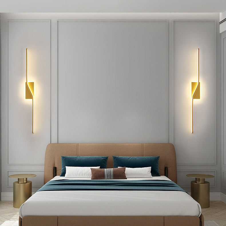 Zeitgenössische nordische lange Streifen Eisen Silikon LED Wandlampe für das Wohnzimmer