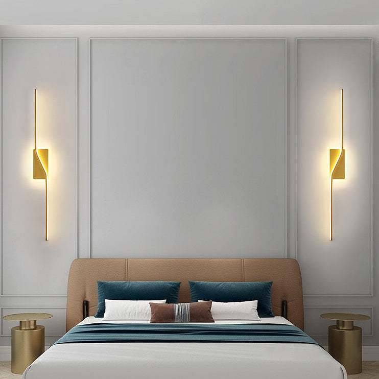 Zeitgenössische nordische lange Streifen Eisen Silikon LED Wandlampe für das Wohnzimmer