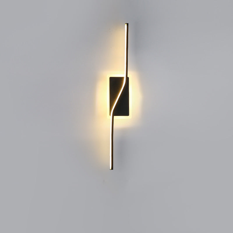 Zeitgenössische nordische lange Streifen Eisen Silikon LED Wandlampe für das Wohnzimmer
