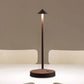 Moderne Einfachheit Triangle Cone Runde Acrylzylinder Eisen LED Tischlampe für das Wohnzimmer