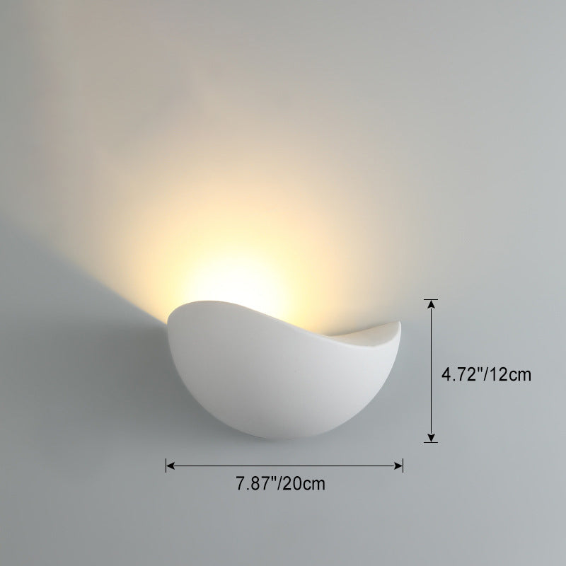 Moderne minimalistische Triangle Vogel Nest Halbkreis wasserdichte Aluminium LED Wandleuchte für die Außenterrasse