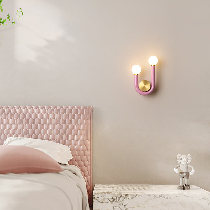 Frendorf | LuxeCurve U-Form LED Wandleuchte | Kreatives Design | Warmes Licht | Schlafzimmer Deko Lampe