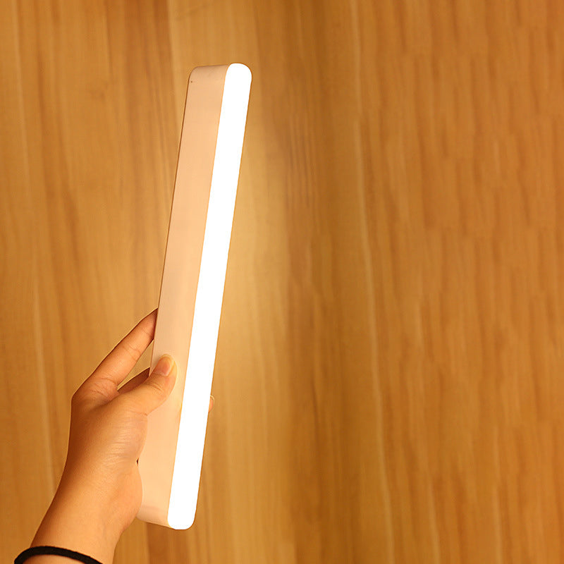 Modern Minimalist Wiederaufladbare Magnetische Saugnapf Kunststoffstreifen Rechteckige LED Wandleuchte Nachtlicht Für Studium