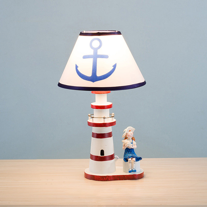 Zeitgenössische Küstenholzstoff Kinder konische Leuchtturm 1-Licht Tischlampe für das Schlafzimmer