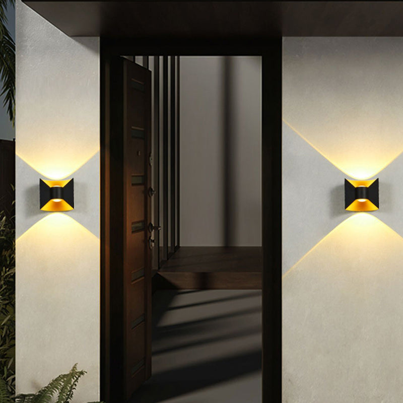 Zeitgenössische nordische wasserdichte quadratische rechteckige Aluminium-LED-Wandleuchte für den Außenbereich Patio