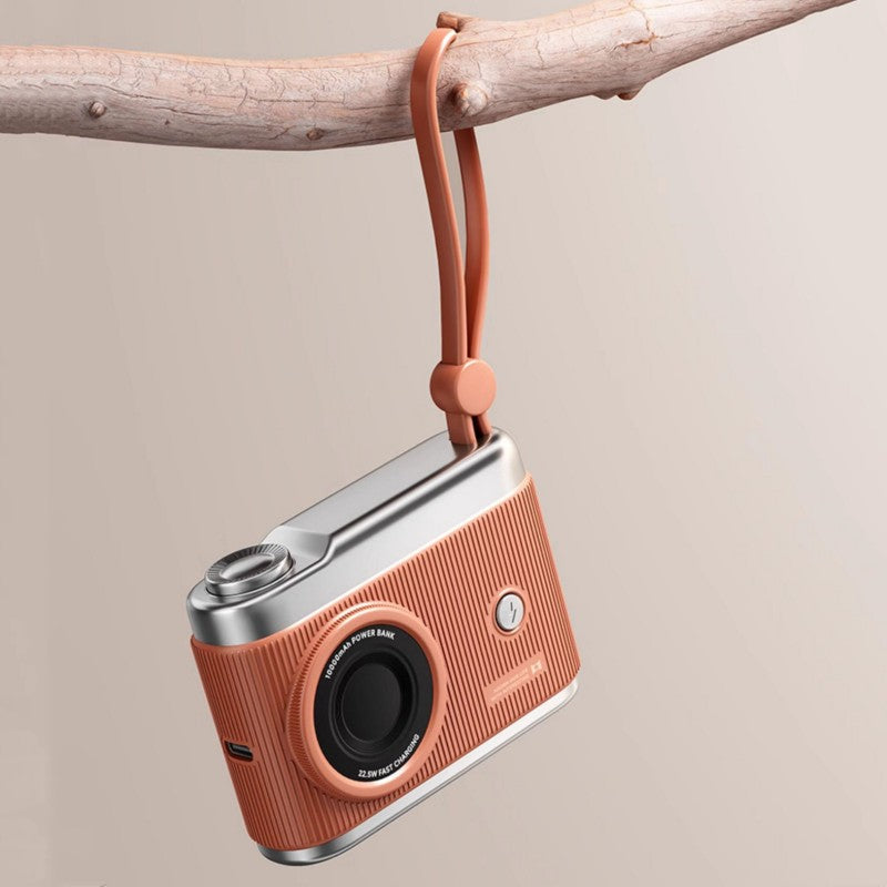 Frendorf | 10000mAh Kompakte Tragbare Powerbank Mit Integrierten Kabeln