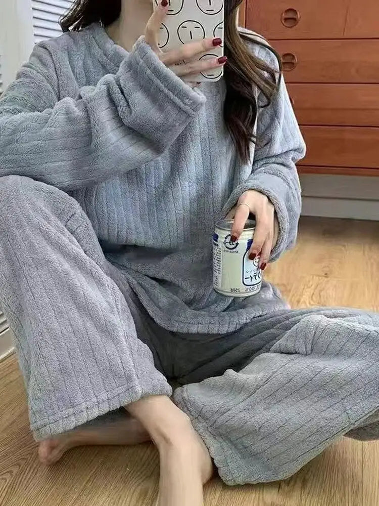 Frendorf | Winter-Pyjama-Set aus weichem Samt