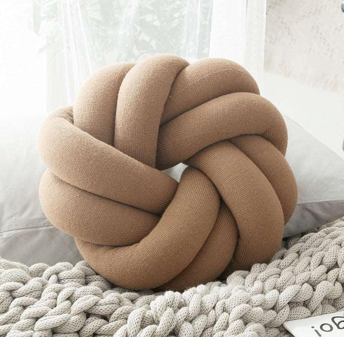 Frendorf | Weave-Stylish Knot-Kissen für modernen Komfort