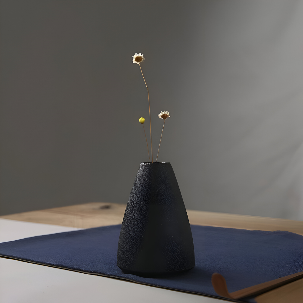 Frendorf | BlackCraft Vase - Ästhetisch Texturierte Keramikvasen für Blumen