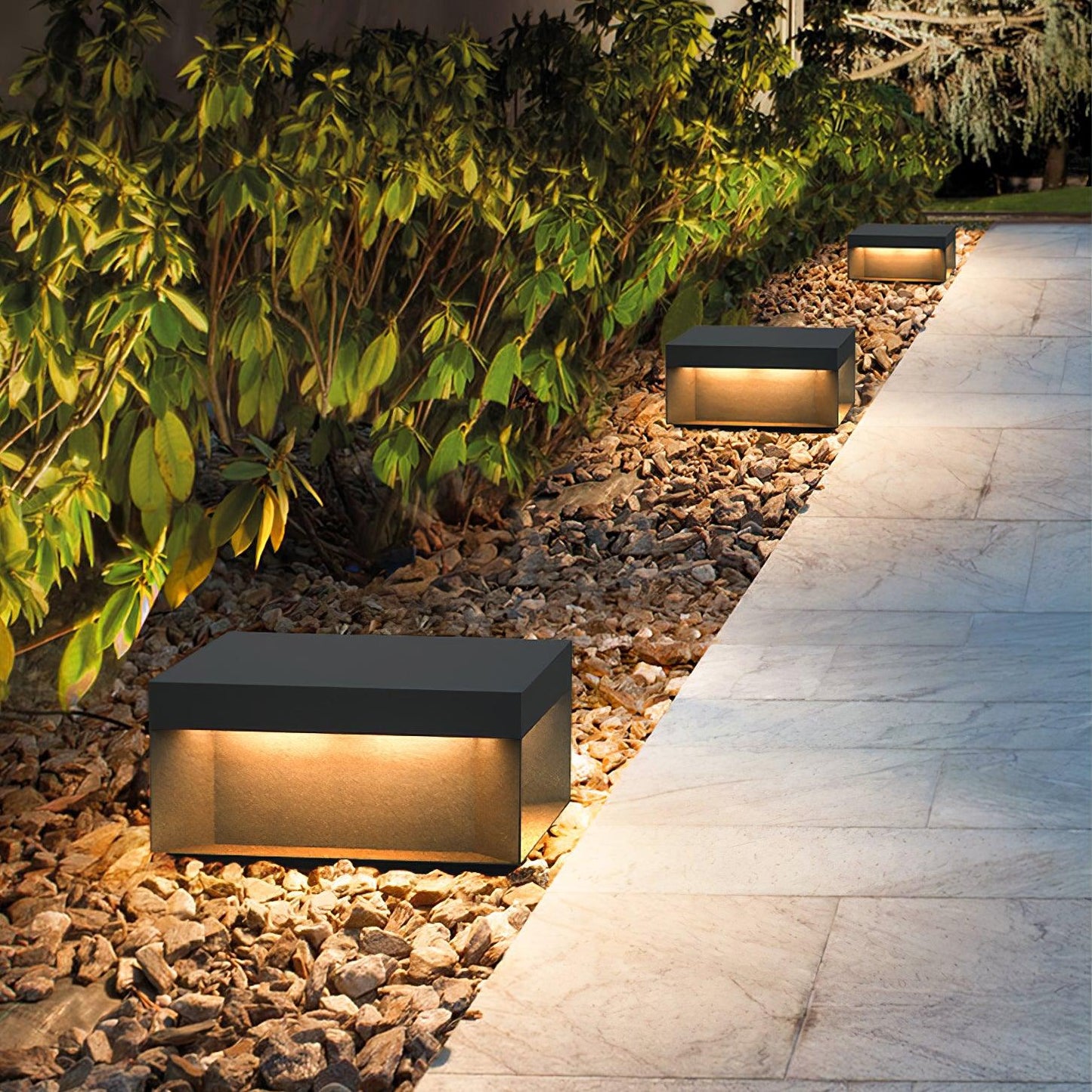 Frendorf | SolaraPost Solar Außenpfostenleuchte | LED Gartenbeleuchtung | Energieeffizient | Wasserdicht | Dekorative Außenbeleuchtung für Garten & Terrasse
