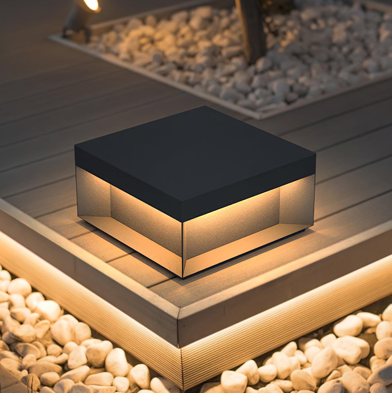 Frendorf | SolaraPost Solar Außenpfostenleuchte | LED Gartenbeleuchtung | Energieeffizient | Wasserdicht | Dekorative Außenbeleuchtung für Garten & Terrasse