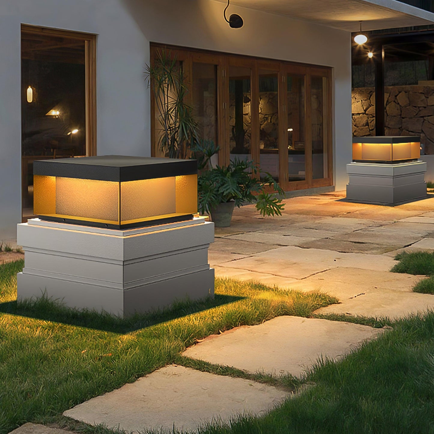 Frendorf | SolaraPost Solar Außenpfostenleuchte | LED Gartenbeleuchtung | Energieeffizient | Wasserdicht | Dekorative Außenbeleuchtung für Garten & Terrasse