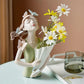 Frendorf | ButterflyAura Mädchenfigur Deko | Stilvolle Schmetterlings-Mädchen Ornamente | Vase & Tablett Design