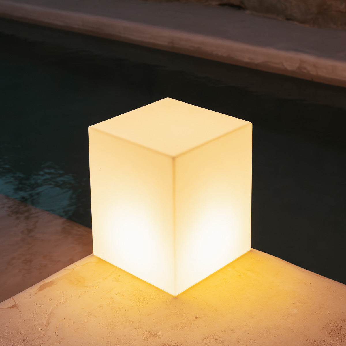 Frendorf | Moderne Glow-Würfel in verschiedenen Varianten!