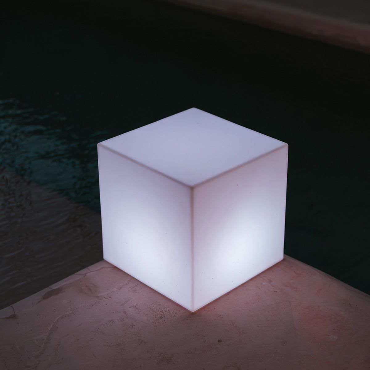 Frendorf | Moderne Glow-Würfel in verschiedenen Varianten!
