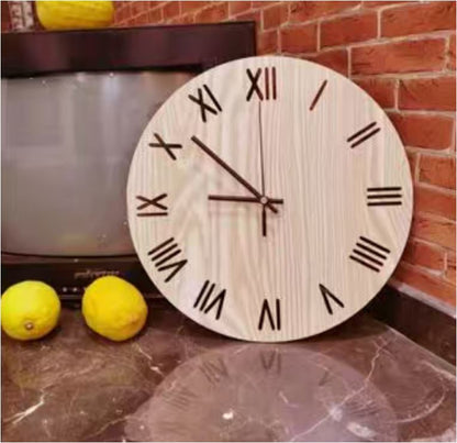 Frendorf | Klassische Wanduhr mit römischen Zahlen