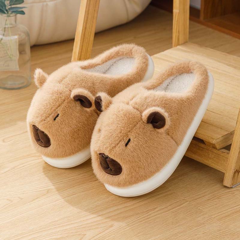 Frendorf | Gemütliche Capybara Plüsch Hausschuhe