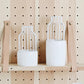 Frendorf | Artévo Eisen-Keramik Design Vase | Modernes Gittermuster | Elegante Dekoration | Für Wohnzimmer & Büro