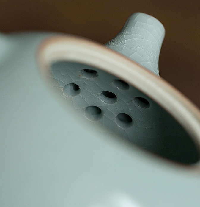 Keramische Kyusu-Teekanne mit Holz-Seitengriff I Japanische Keramische Teekanne