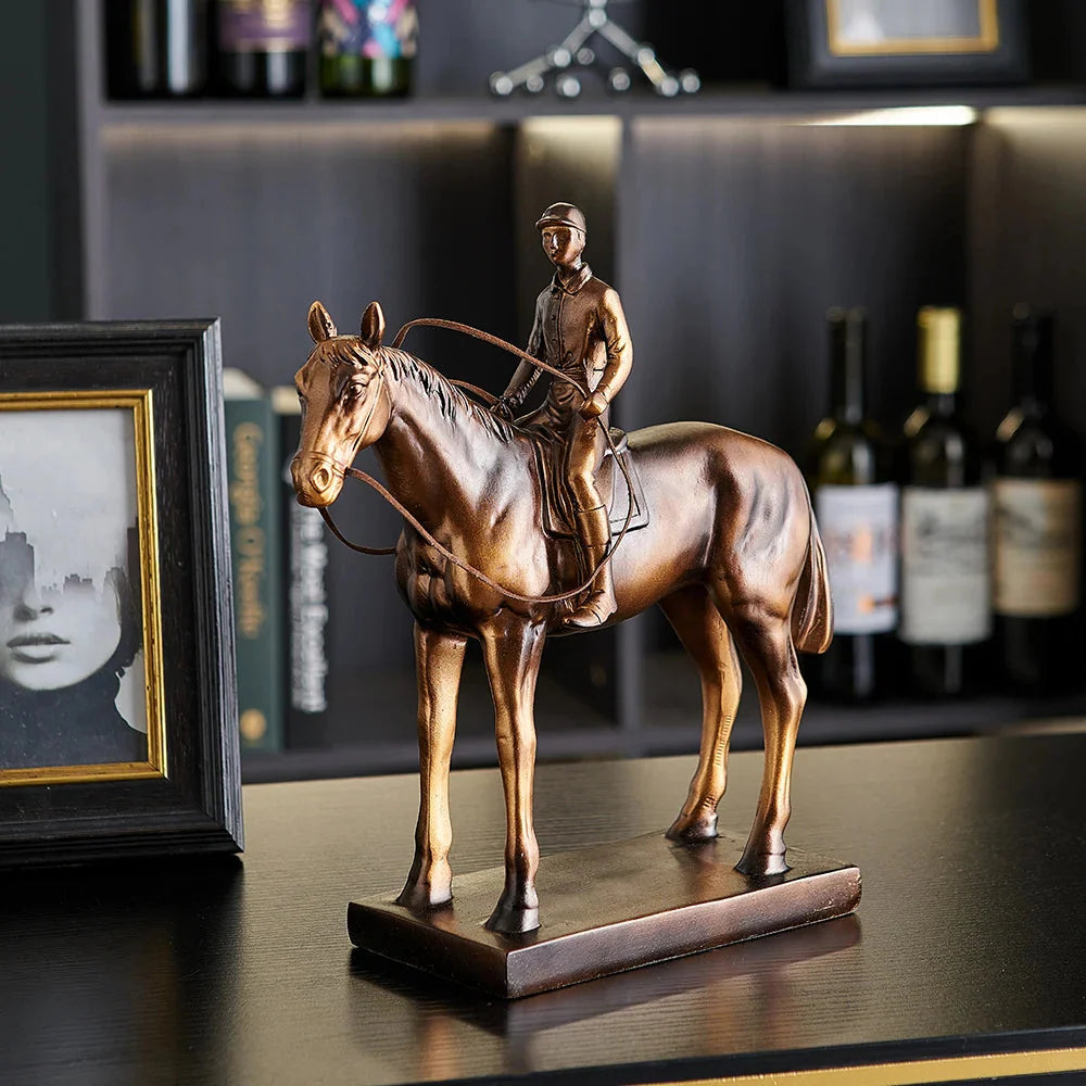 Klassischer Stil Reiterfigur Home Decor Retro Wohnzimmer Kabinett Ornament Schreibtischdekoration Vintage Harzskulptur Geschenke