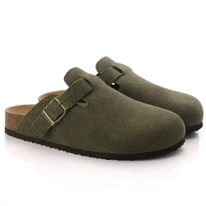 Frendorf | Herren Suede Slipper im Old Money Stil, Elegant und Komfortabel