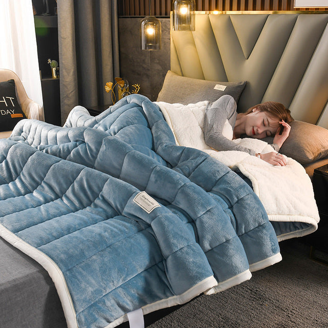 Frendorf | Lammfelldecke - LuxeWarm - Weich - Gemütlich