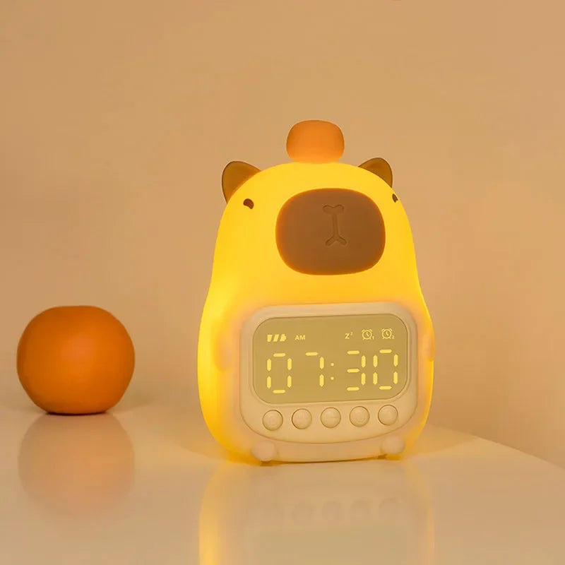 Capybara Uhr Lampe - Wiederaufladbare Digitaler Wecker mit Nachtlicht & Touch Snooze