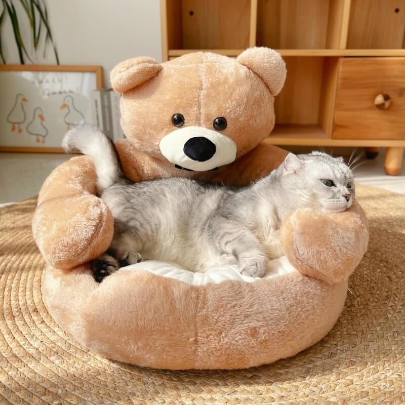 Süßes abnehmbares Kuschelbär-Katzenbett