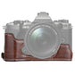 Frendorf | 1/4 inch Draad PU Leer Camera Halve Case Basis voor Olympus EM5 / EM5 Mark II (Koffie)