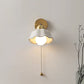 Frendorf | FleurLumina Retro Französische Blume Wandleuchte | Weißes Vintage-Design | Dekorative Beleuchtung | Romantische Wohnraum-Deko
