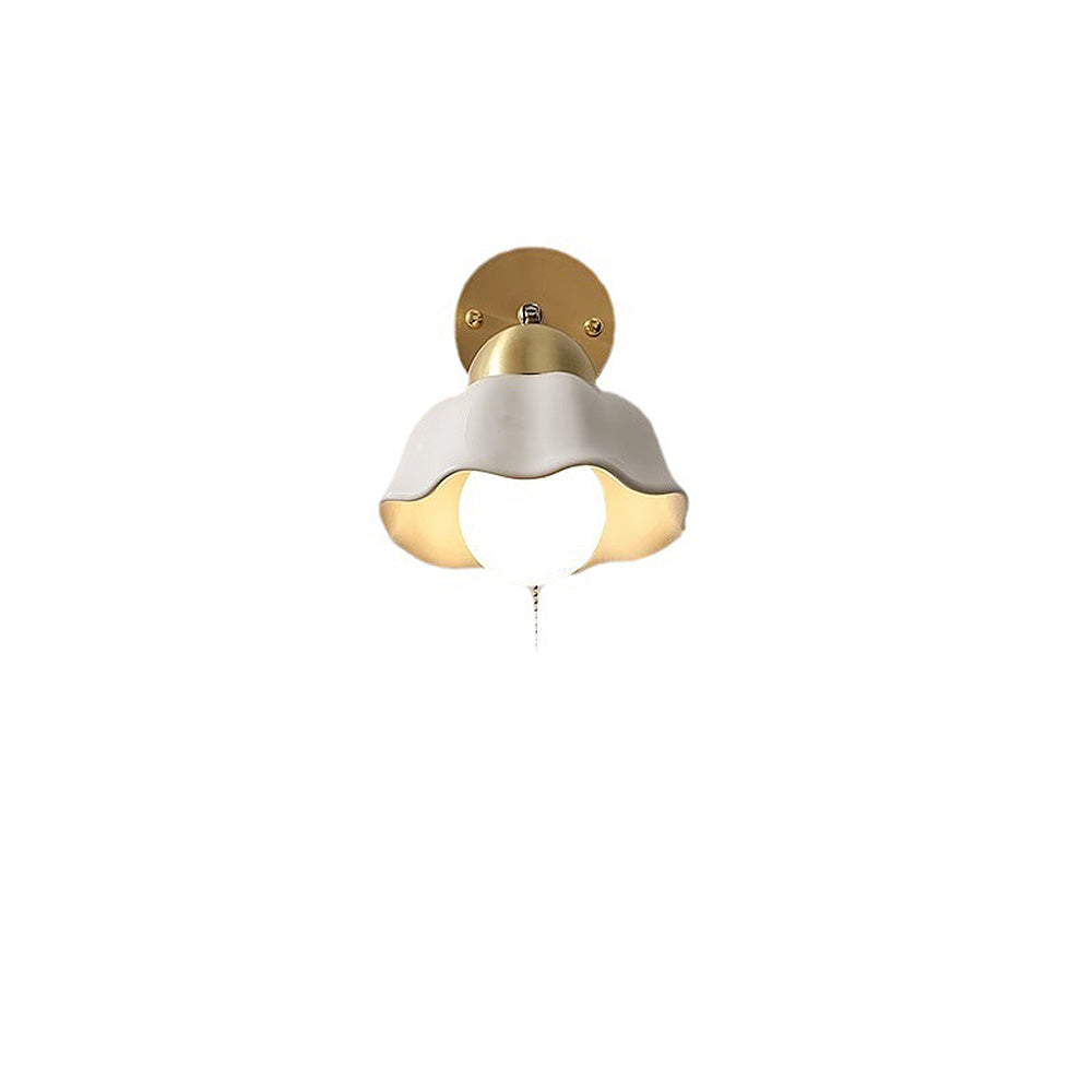 Frendorf | FleurLumina Retro Französische Blume Wandleuchte | Weißes Vintage-Design | Dekorative Beleuchtung | Romantische Wohnraum-Deko