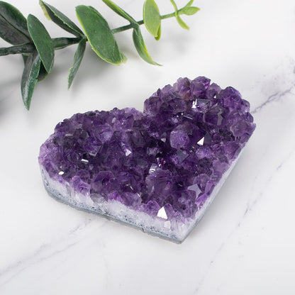 Amethyst Cluster Herz