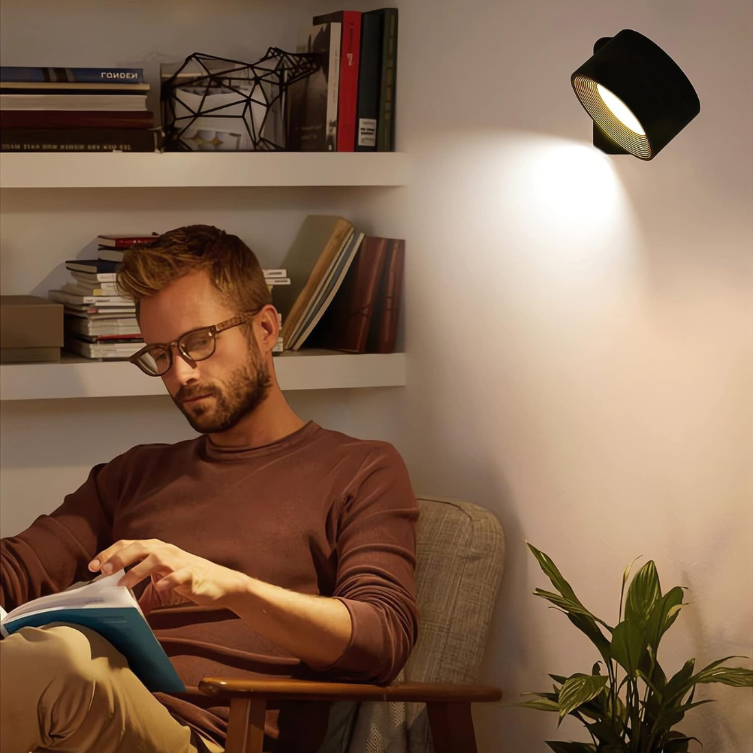 FlexiLamp – Drahtlos, Wiederaufladbare Wandleuchte mit 360° Rotation