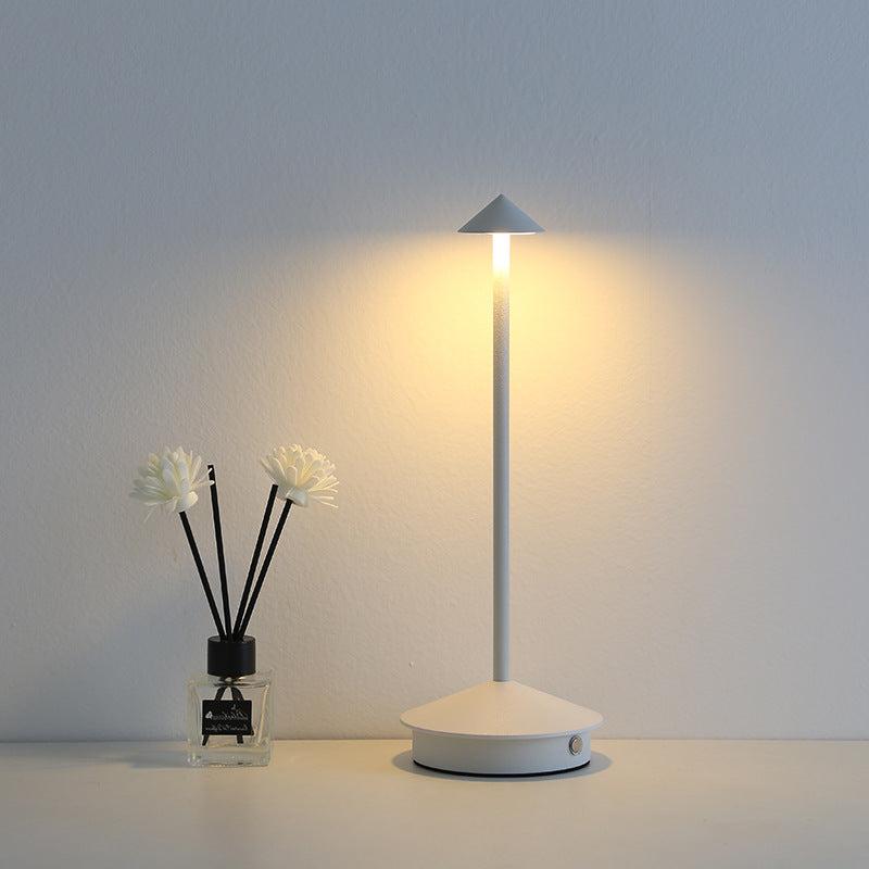 Portable Tischlampe - Kabellampe mit dimmbarem Pina Pro inspiriert