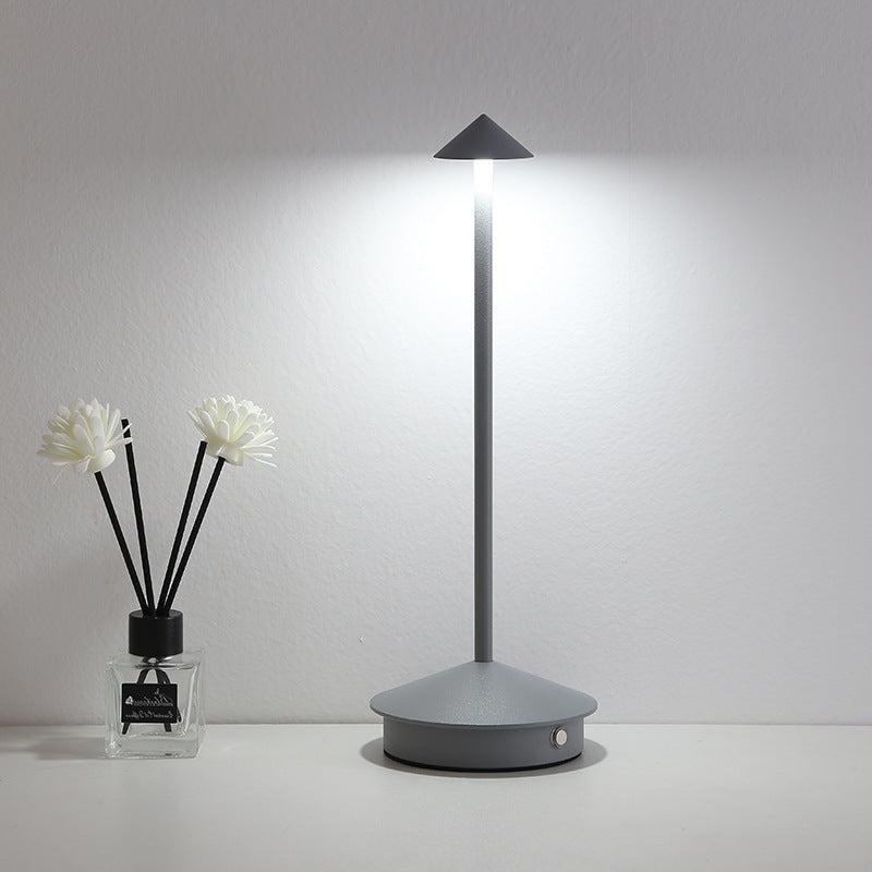 Portable Tischlampe - Kabellampe mit dimmbarem Pina Pro inspiriert
