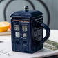 Doctor Who Tardis kreative Polizeibox Tasse lustige Keramikkaffeetasse mit Löffel Geschenkkarton in Blau und Milchgetränken Frühstückstasse