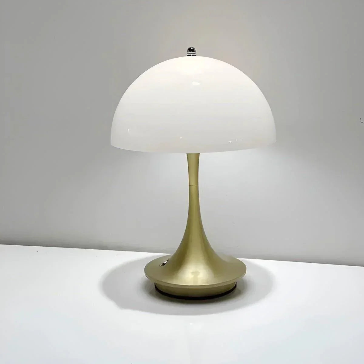 Frendorf | ZenonGlow - Wiederaufladbare kabellose LED-Tischlampe
