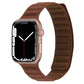 Frerndorf | Magnetisches Zwei-Farben Loop Slim Leder Uhrenarmband für Apple Watch Ultra 49mm & Watch Ultra 2 49mm / Series 9 & 8 & 7 45mm / SE 3 & SE 2 & 6 & SE & 5 & 4 44mm / 3 & 2 & 1 42mm (Sattelbraun)