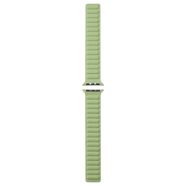 Frerndorf | Magnetisches Zwei-Farben Loop Dünnes Leder Armband für Apple Watch Ultra 49mm & Watch Ultra 2 49mm / Serie 9 & 8 & 7 45mm / SE 3 & SE 2 & 6 & SE & 5 & 4 44mm / 3 & 2 & 1 42mm (Grasgrün)