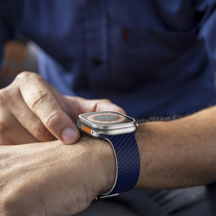 Frendorf | Für Apple Watch SE 2022 40mm Kohlefaser Magnetische Silber Schnalle Uhrenarmband (Königsblau Weiß)