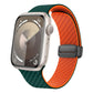 Frendorf | Für Apple Watch SE 40mm Carbonfaser Magnet Black Buckle Uhrenarmband (Dunkelgrün Orange)