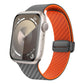 Frendorf | Für Apple Watch Series 5 44mm Kohlefaser Magnet Schwarz Schnalle Uhrband (Räumlich Grau Orange)