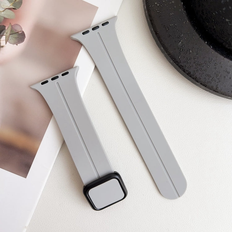 Frendorf | Für Apple Watch SE 40mm Magnetische Quadratische Schnalle Silikon-Uhrenarmband (Wolken Grau)